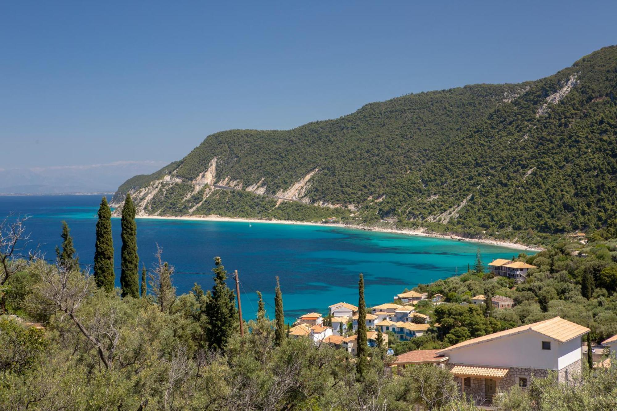 Mylos Ridge Villas - Perseus Ayios Nikitas Bagian luar foto